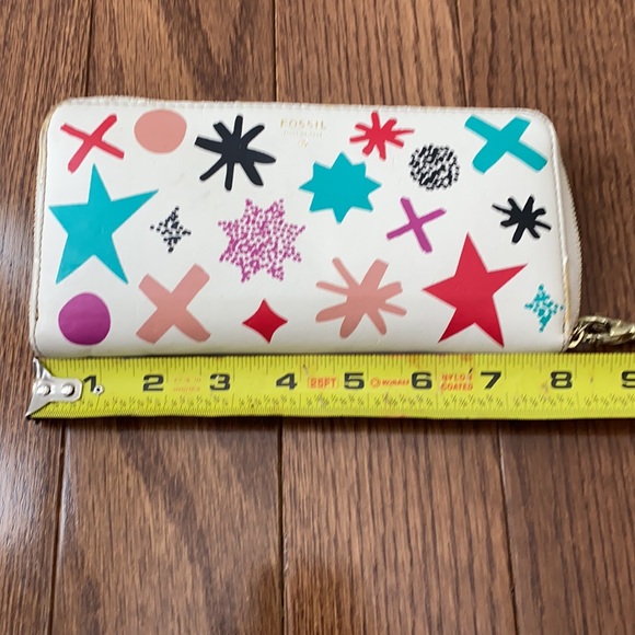 2 for $10 - Fossil Wallet - Picture 14 of 16
